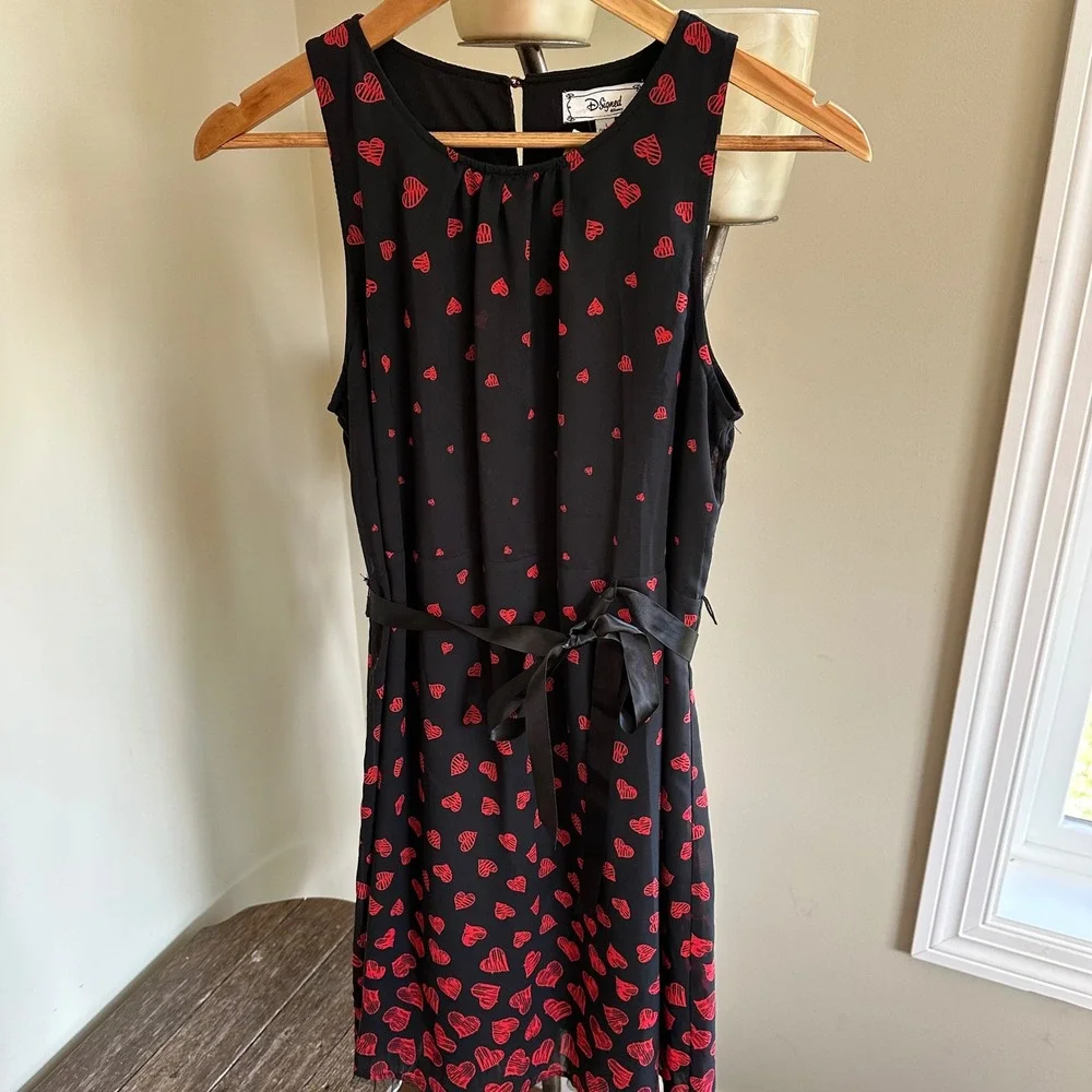 Disney D-Signed Queen of Hearts Black Red Sleeveless Ribbon Dress Kids‎ L 14 16